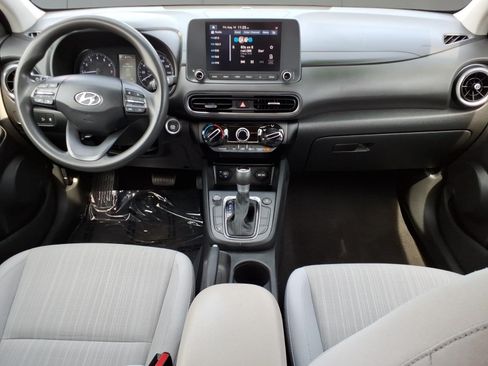 Used 2023 Hyundai Kona SEL w/ Cargo Package AWD/4WD image 9