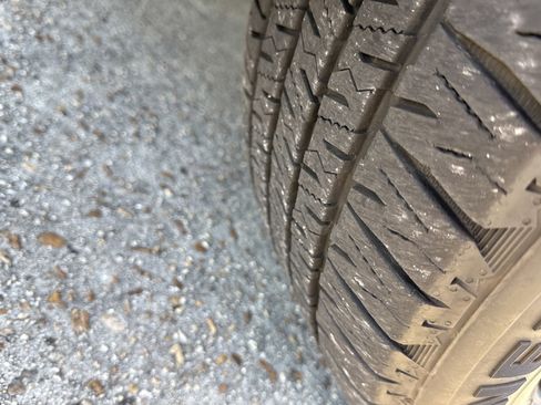 Used 2022 Kia Sorento EX w/ Panoramic Sunroof Package image 9