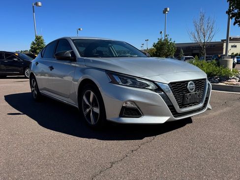 Used 2021 Nissan Altima 2.5 SV AWD/4WD image 1