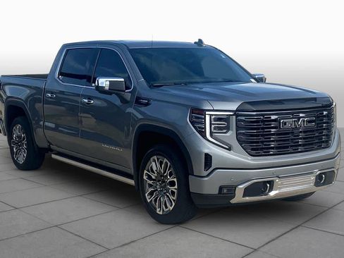 Used 2025 GMC Sierra 1500 Denali Ultimate AWD/4WD image 3