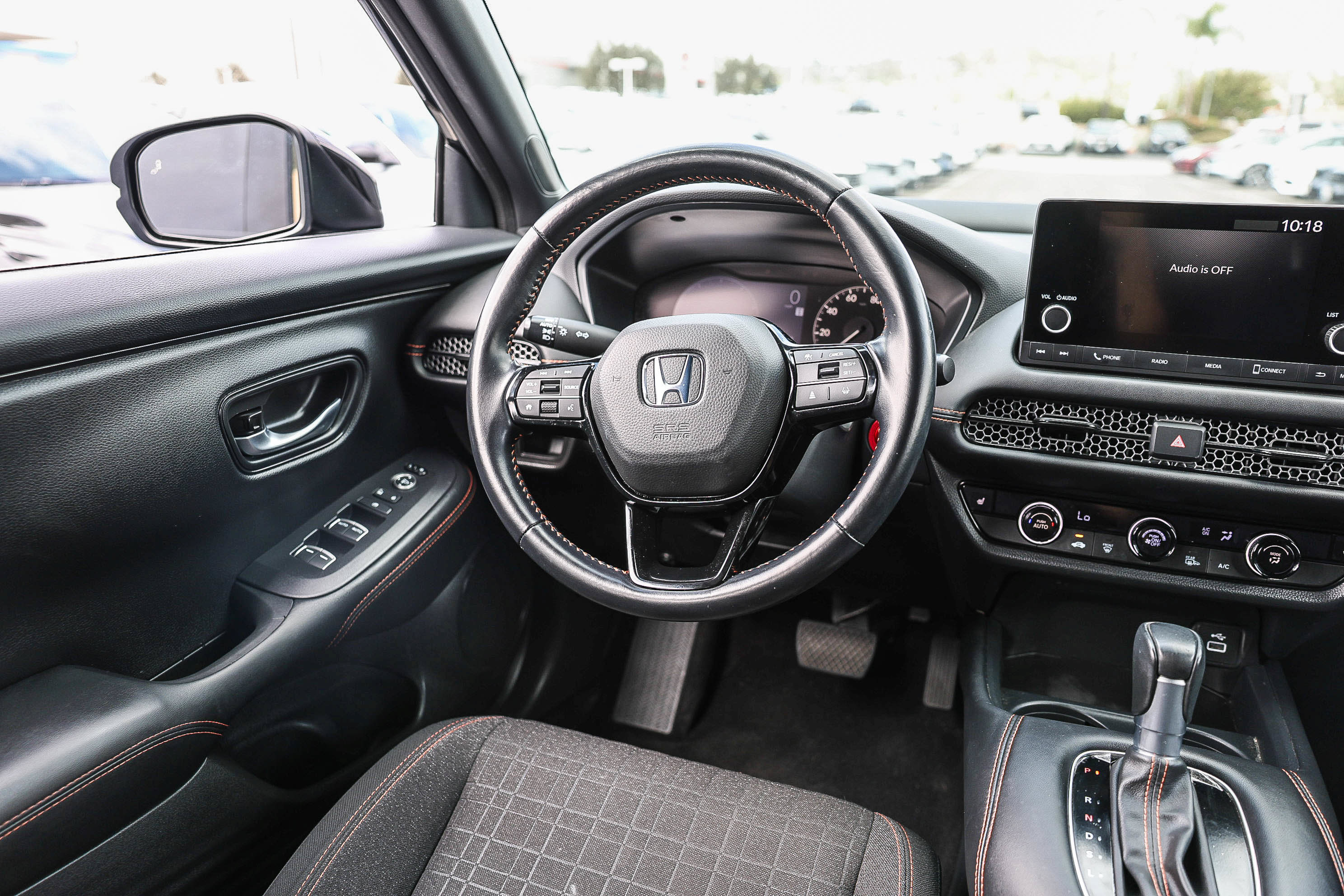 Certified 2025 Honda HR-V Sport image 5