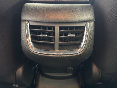 Used 2024 Chevrolet Malibu LT FWD image 29
