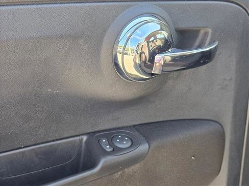 Used 2017 FIAT 500 Pop image 17