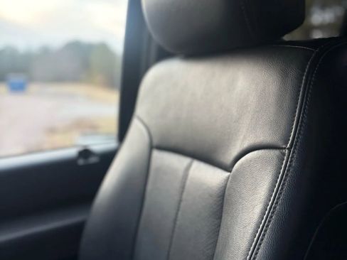 Used 2016 Ford F350 Lariat w/ Lariat Ultimate Package image 32