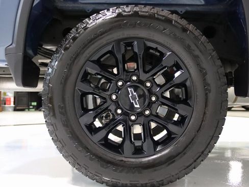 Used 2026 Chevrolet Silverado 2500 Custom w/ Custom Value Package image 77