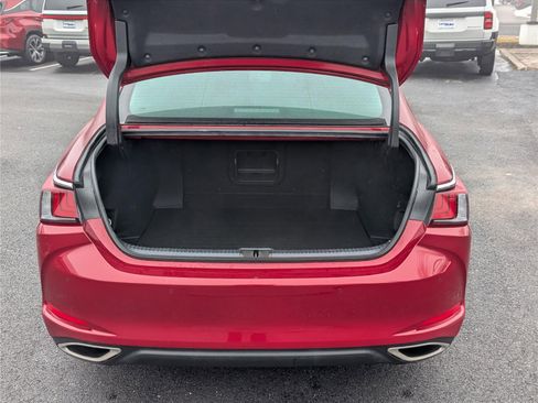 Certified 2023 Lexus ES 350 w/ Premium Package image 13