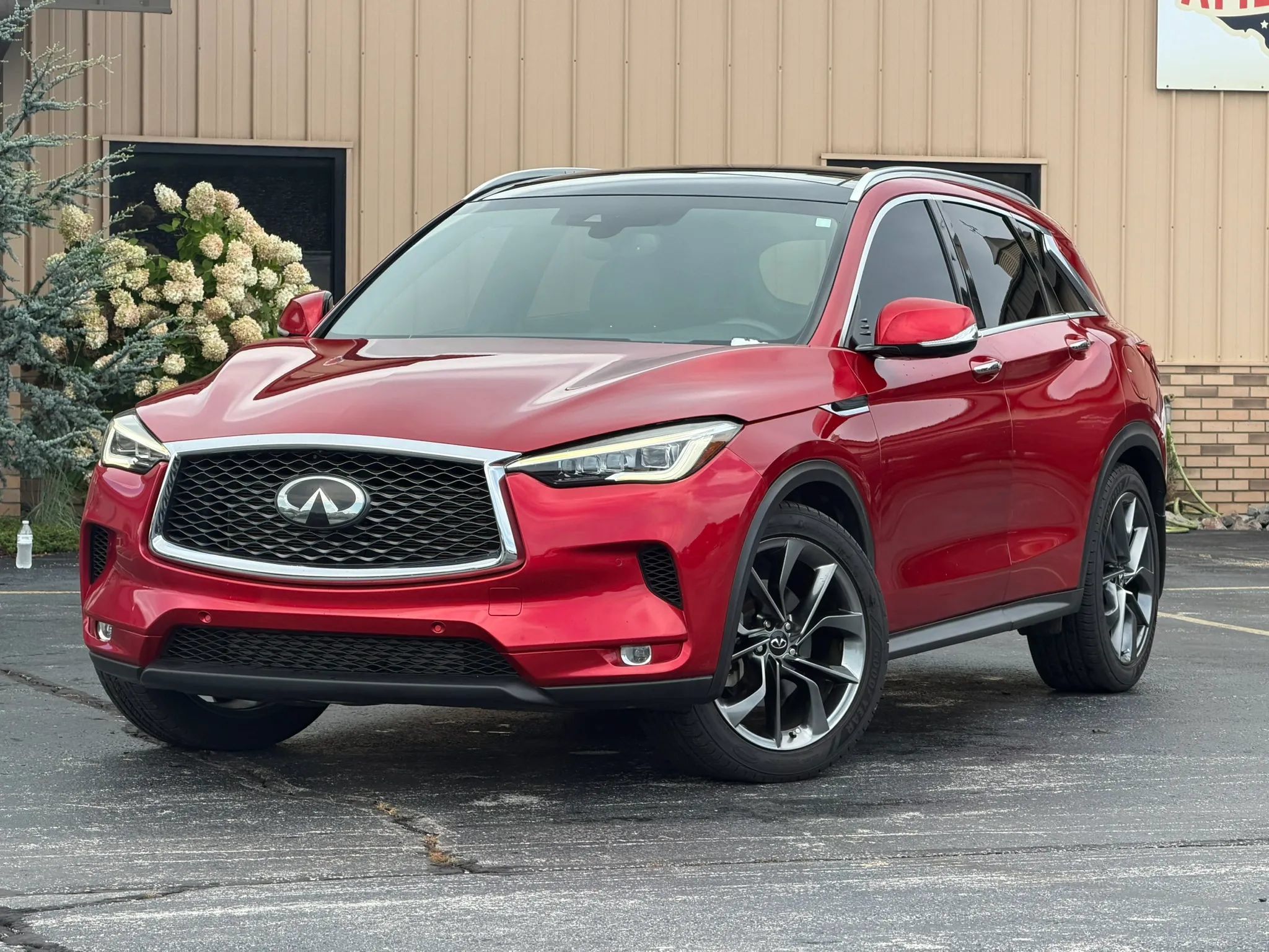 Used 2021 INFINITI QX50 Autograph FWD image 2
