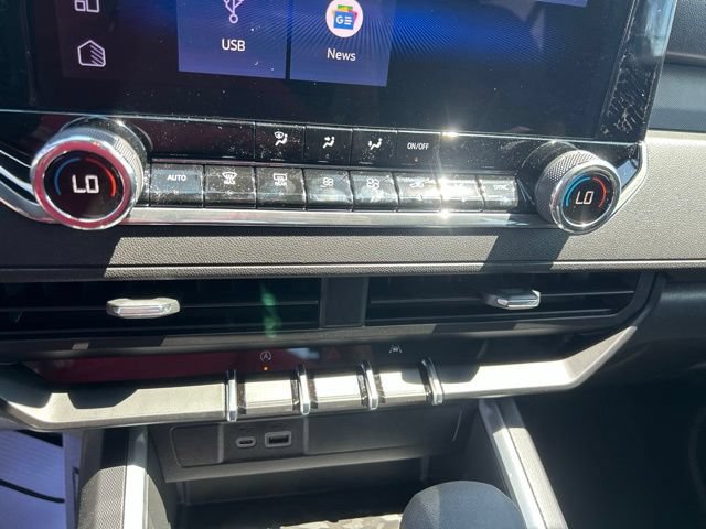 New 2026 Chevrolet Colorado Trail Boss AWD/4WD image 24