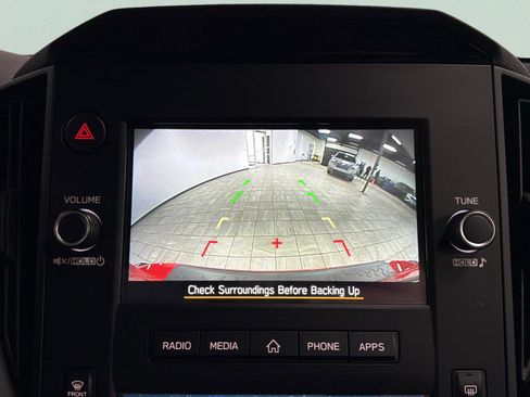 Used 2025 Subaru Crosstrek 2.0i image 23