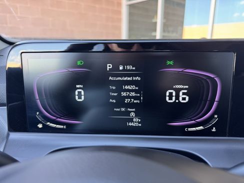 Used 2024 Kia Seltos LX image 19