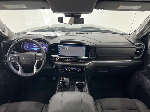 Used 2025 Chevrolet Silverado 1500 LT Trail Boss w/ Convenience Package II image 19