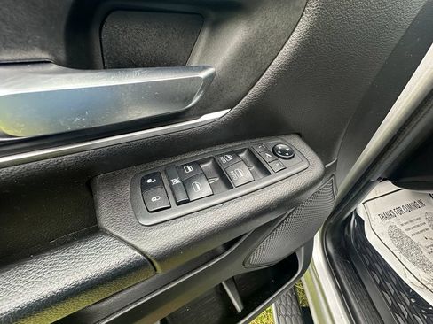 Used 2019 RAM 1500 Big Horn AWD/4WD image 14