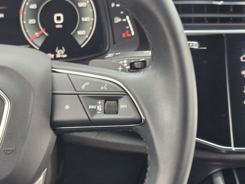 Certified 2024 Audi Q7 3.0T Premium Plus image 37