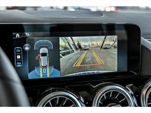 Certified 2026 Mercedes-Benz GLA 250 4MATIC image 17