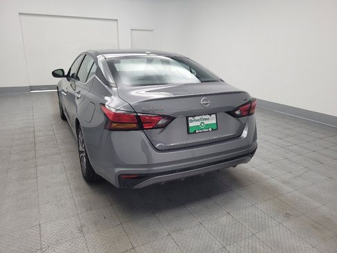 Used 2023 Nissan Altima 2.5 SV FWD image 6