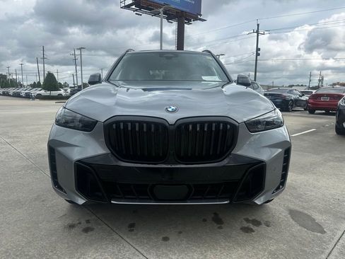 Certified 2024 BMW X5 sDrive40i w/ M Sport Package RWD image 2