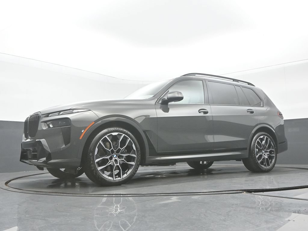 Used 2024 BMW X7 xDrive40i w/ Executive Package AWD/4WD image 10