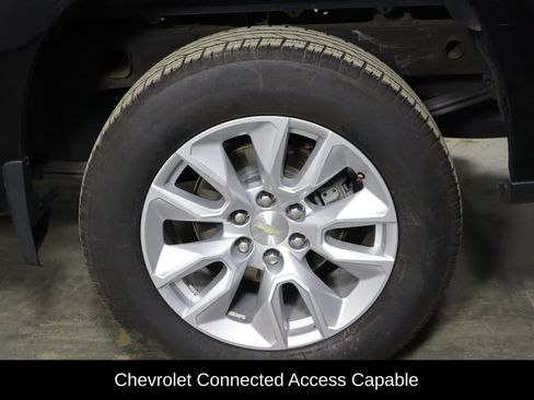 Used 2020 Chevrolet Silverado 1500 Custom w/ Custom Value Package AWD/4WD image 34