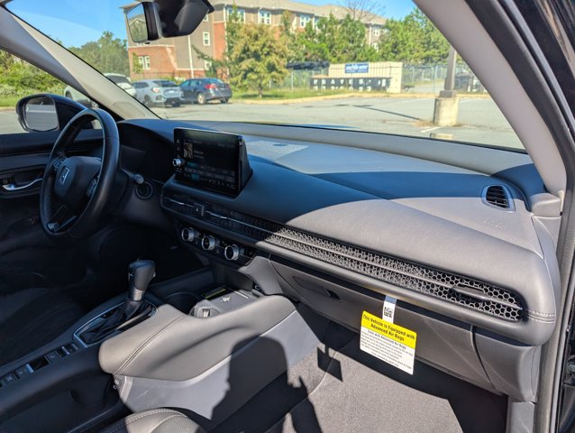 Used 2025 Honda HR-V EX-L image 27