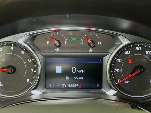Used 2022 GMC Terrain SLT w/ Infotainment Package II FWD image 10