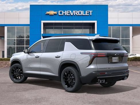 New 2026 Chevrolet Traverse LT w/ Midnight/Sport Edition AWD/4WD image 3