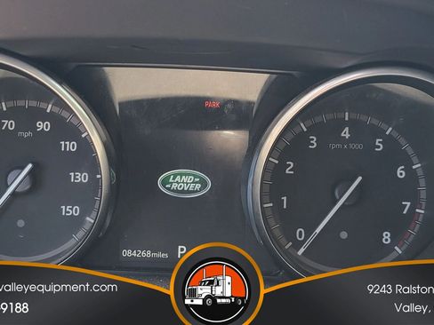 Used 2018 Land Rover Discovery Sport SE AWD/4WD image 5