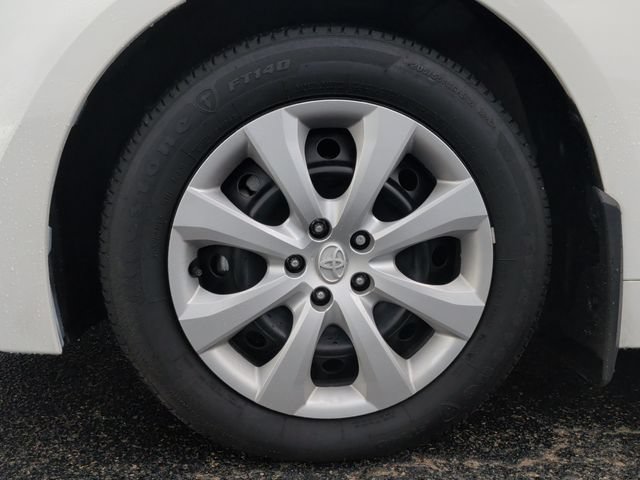 Used 2025 Toyota Corolla LE FWD image 10