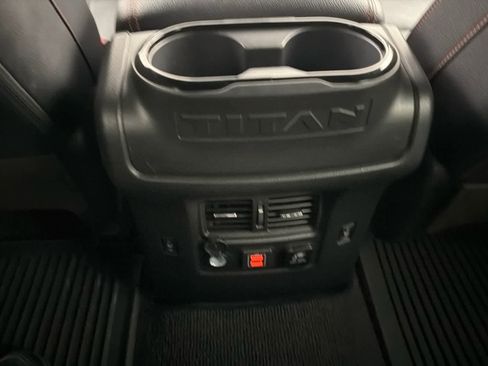 Used 2021 Nissan Titan PRO-4X w/ Pro-4x Convenience Package AWD/4WD image 20