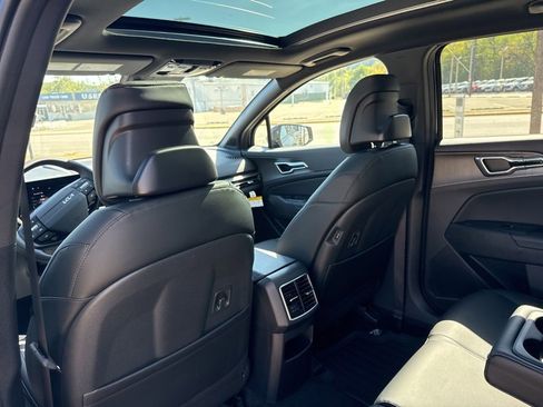 New 2026 Kia Sportage X-Line w/ X-Line Technology Package image 23