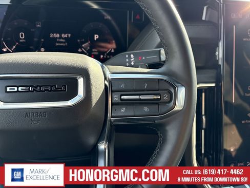 Used 2025 GMC Yukon Denali image 31