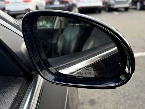 Used 2010 Volkswagen Passat Komfort FWD image 46