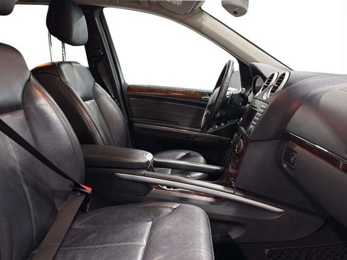 Used 2012 Mercedes-Benz GL 320 BlueTEC 4MATIC image 12