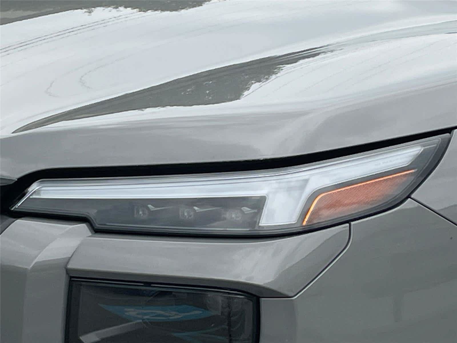 New 2026 Subaru Outback Limited XT AWD/4WD image 9