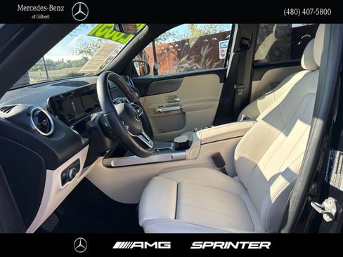 Certified 2022 Mercedes-Benz GLB 250 image 8