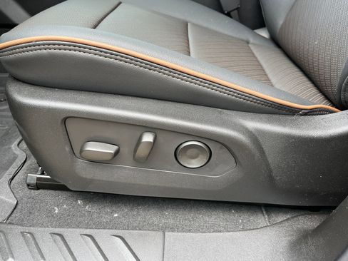 New 2026 GMC Canyon AT4 w/ Technology Plus Package image 23