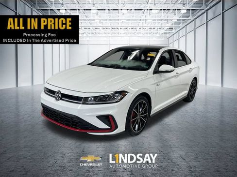 Used 2025 Volkswagen Jetta GLI Autobahn FWD image 1