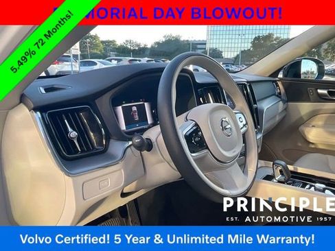 Certified 2024 Volvo XC60 B5 Core w/ Protection Package Premier AWD/4WD image 16