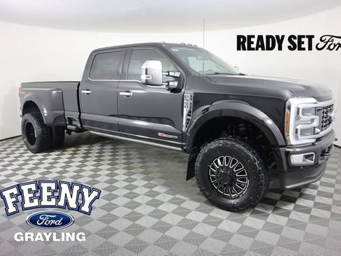 New 2026 Ford F450 Platinum w/ Platinum Plus Package image 1