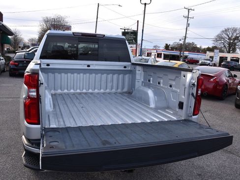 Used 2019 Chevrolet Silverado 1500 RST w/ All-Star Edition image 9