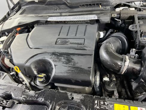 Used 2021 Land Rover Range Rover Evoque S image 29