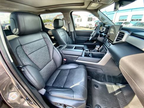 Used 2024 Toyota Tundra Limited AWD/4WD image 24
