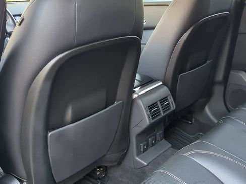 Used 2019 Land Rover Range Rover Velar S image 17