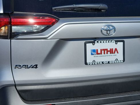 Used 2025 Toyota RAV4 LE image 11