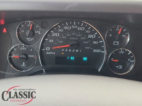 New 2025 Chevrolet Express 2500 Extended RWD image 9