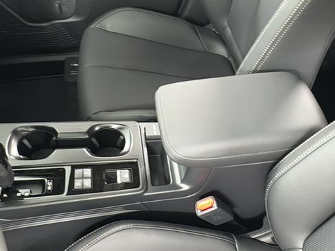 New 2026 Subaru Outback Limited AWD/4WD image 34