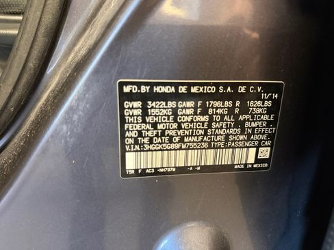 Used 2015 Honda Fit EX image 39