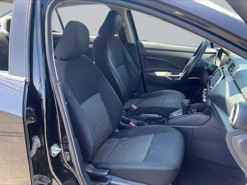 Used 2021 Nissan Versa S FWD image 7