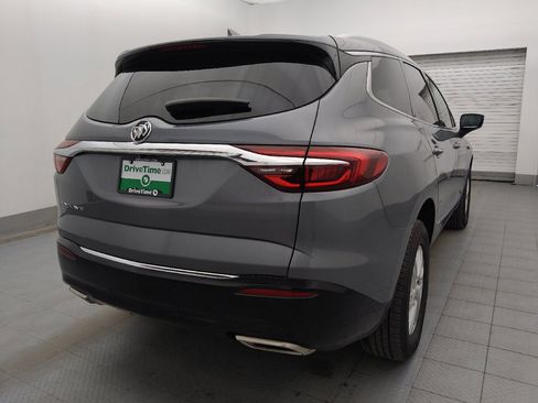 Used 2021 Buick Enclave Essence FWD image 9