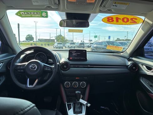 Used 2018 MAZDA CX-3 Touring FWD image 17