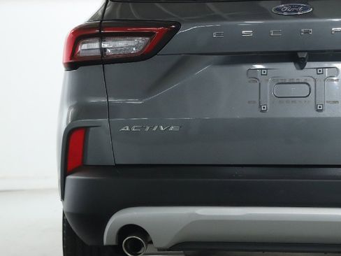 Used 2025 Ford Escape Active image 44